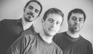 Porto-Alegre-Show-Cue-Trio