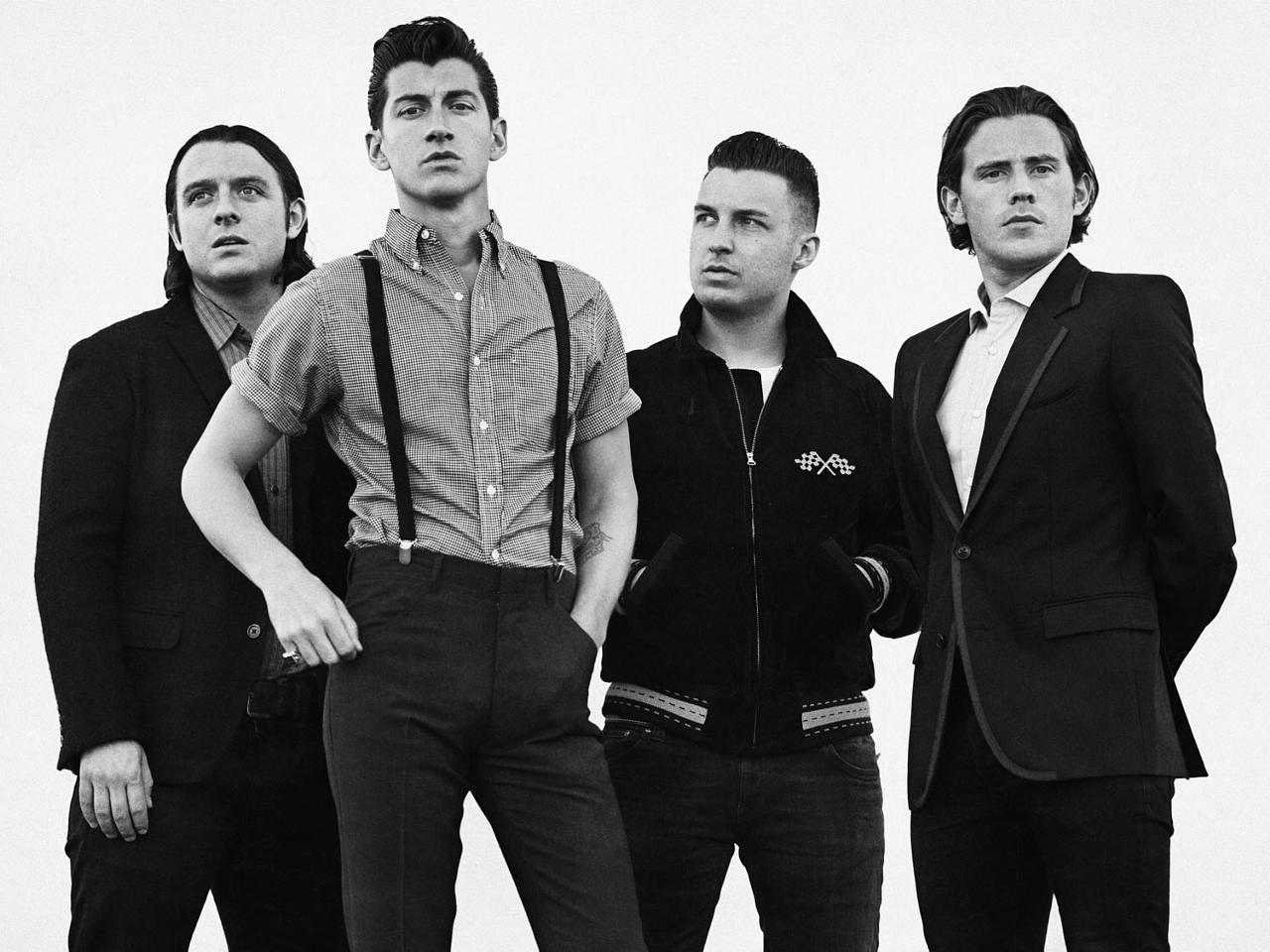 Arctic Monkeys fará show no Hollywood Forever Cemetery, o cemitério das